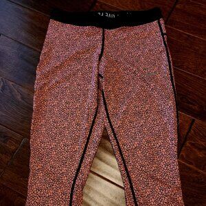 Nike Coral Dri-Fit Cropped Leggings Small